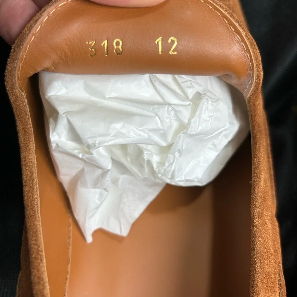 MADDOX & CO Elegant Tan Tassel Loafers for Men - Picture 6 of 8